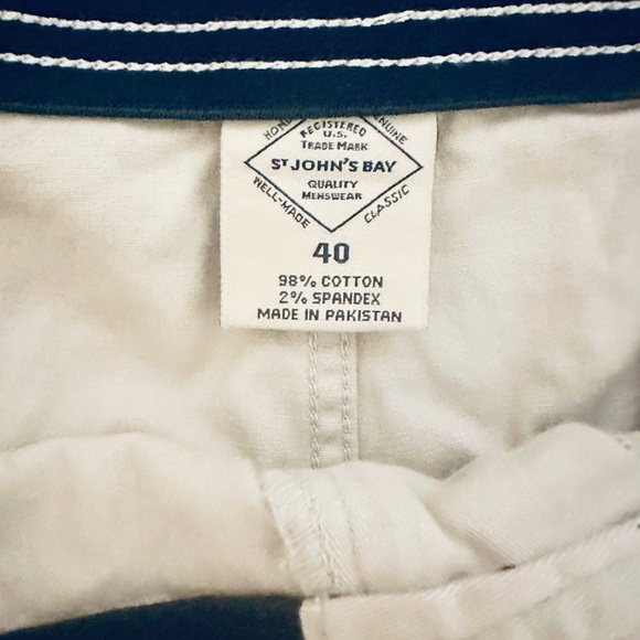 St. John's Bay Comfort Stretch Tan Khaki Shorts Nautical Pattern Men’s 40 NWT - Picture 2 of 7